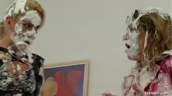 Fancy Chick Food Fight Screencap 43 on sinx.preview.netperv.com