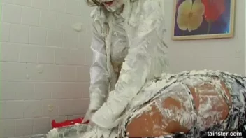 Fancy Chick Food Fight Screencap 76 on sinx.preview.netperv.com