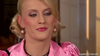 Small Pizza and a Large Glass of Piss, Please! Screencap 2 on sinx.preview.netperv.com