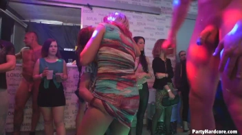 Party Hardcore Gone Crazy Vol. 31 Part 7 - Cam 2 Screencap 31 on sinx.preview.netperv.com