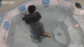 Fully Clothed Hot Tub Hotness Screencap 50 on sinx.preview.netperv.com