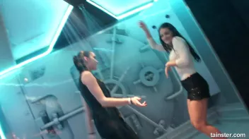 Young and flexible chicks getting wet Screencap 18 on sinx.preview.netperv.com