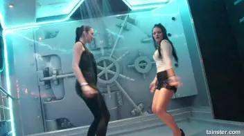 Young and flexible chicks getting wet Screencap 23 on sinx.preview.netperv.com