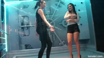 Young and flexible chicks getting wet Screencap 26 on sinx.preview.netperv.com