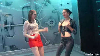 Young and flexible chicks getting wet Screencap 48 on sinx.preview.netperv.com