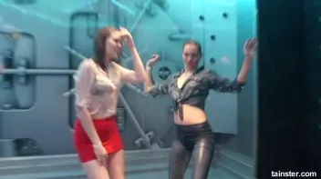 Young and flexible chicks getting wet Screencap 49 on sinx.preview.netperv.com