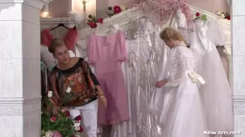 Bitchy Bride To Be In Wetlook Catfight Screencap 12 on sinx.preview.netperv.com