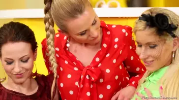 Lesbo Fashionistas Piss And Play In Style Screencap 64 on sinx.preview.netperv.com