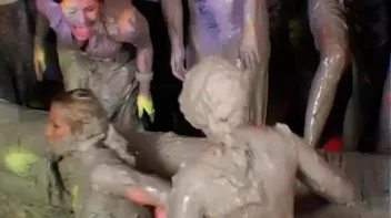 Mega Mud Pit Fantasy Screencap 64 on sinx.preview.netperv.com
