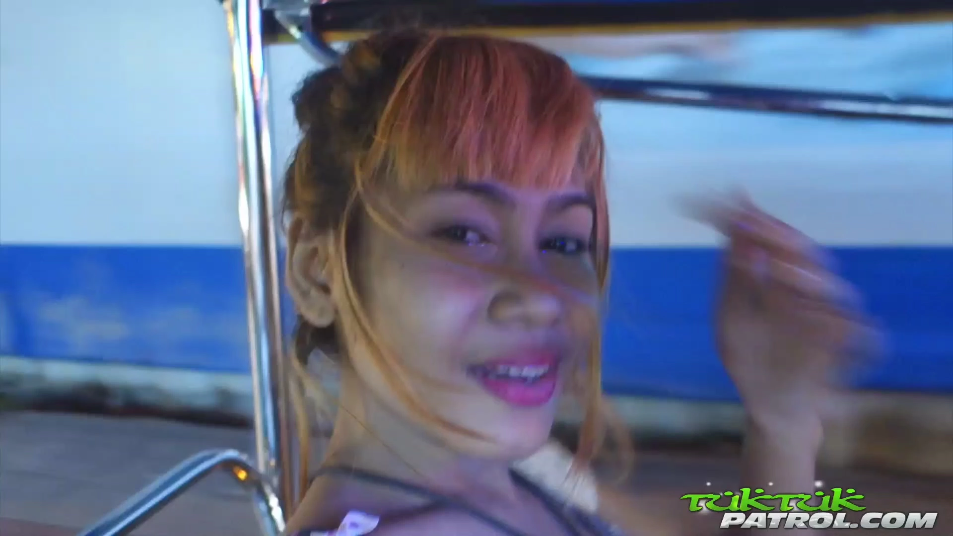 Road-side ass delight on sinx.preview.netperv.com