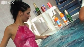 Wet Pool Fun For Champagne Babes Screencap 25 on sinx.preview.netperv.com