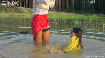 Mud Covered Hunny's Getting Wet And Messy Screencap 31 on sinx.preview.netperv.com