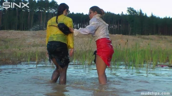 Mud Covered Hunny's Getting Wet And Messy Screencap 47 on sinx.preview.netperv.com