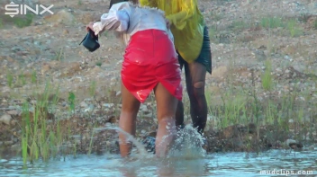 Mud Covered Hunny's Getting Wet And Messy Screencap 50 on sinx.preview.netperv.com