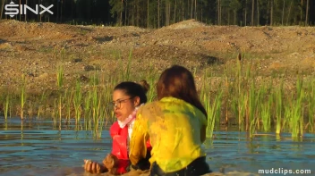 Mud Covered Hunny's Getting Wet And Messy Screencap 11 on sinx.preview.netperv.com