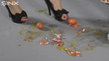Messy Egg Trampling For Sophisticated Babes Screencap 11 on sinx.preview.netperv.com