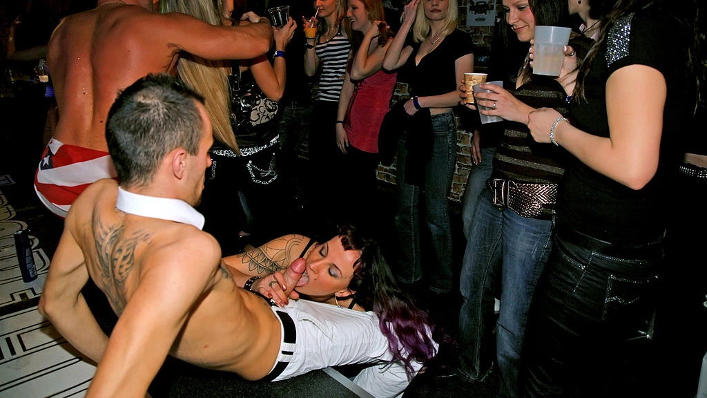 Party Hardcore Vol. 49 Part 1 - Cam 3 on sinx.preview.netperv.com