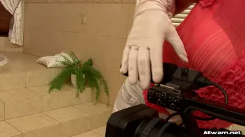 Fully Clothed Bath Buddies Screencap 32 on sinx.preview.netperv.com