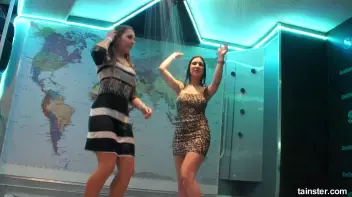 Allwam's favourite wet amateur girls Screencap 37 on sinx.preview.netperv.com