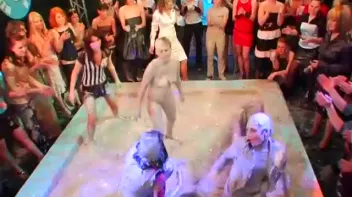 Dionne Darling vs. Christina Lee Screencap 84 on sinx.preview.netperv.com