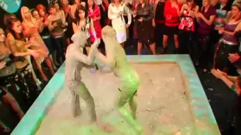 Dionne Darling vs. Christina Lee Screencap 34 on sinx.preview.netperv.com