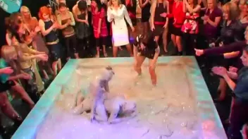 Dionne Darling vs. Christina Lee Screencap 53 on sinx.preview.netperv.com