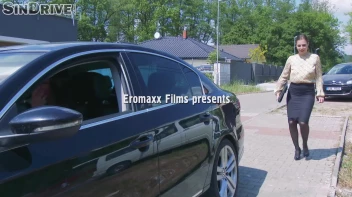 Business Babes Go Animal and Piss All Over Their Territory! Screencap 2 on sinx.preview.netperv.com