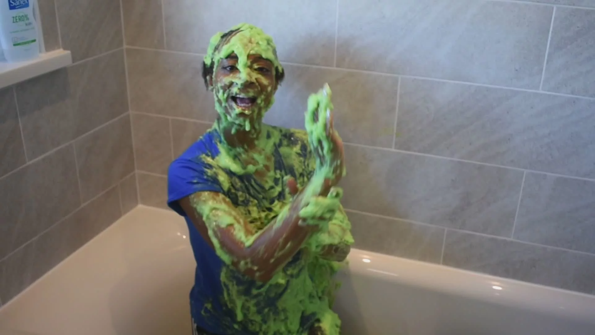 Lola's GYOB Special on sinx.preview.netperv.com