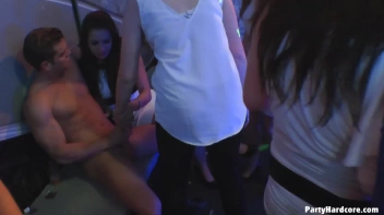 Party Hardcore Gone Crazy Vol. 11 Part 6 - Cam 4 Screencap 76 on sinx.preview.netperv.com