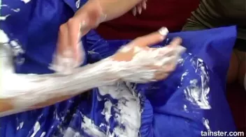 Messy Birthday Fun Screencap 10 on sinx.preview.netperv.com