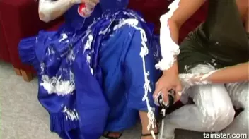 Messy Birthday Fun Screencap 18 on sinx.preview.netperv.com