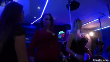 Fanatic Fuckfriends Part 7 - Lesbian Cam Screencap 4 on sinx.preview.netperv.com