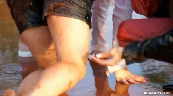 Pissed Off Wetlook Badminton Bunnies Screencap 82 on sinx.preview.netperv.com