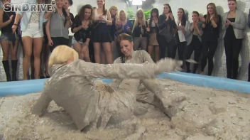 Muddy Wrestling: Pornstar Power - Nathaly Cherie vs. Vanessa Screencap 9 on sinx.preview.netperv.com