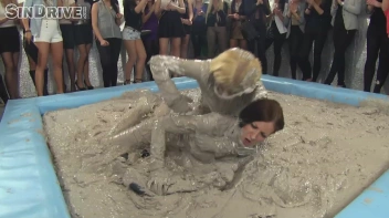 Muddy Wrestling: Pornstar Power - Nathaly Cherie vs. Vanessa Screencap 24 on sinx.preview.netperv.com