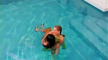 Soaking Wet Screencap 40 on sinx.preview.netperv.com