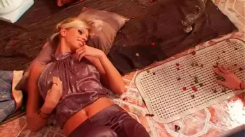 Lesbian Wetlook Action In The Pool Screencap 109 on sinx.preview.netperv.com