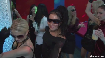 Extreme Speed Dating Part 1 - Cam 2 Screencap 18 on sinx.preview.netperv.com