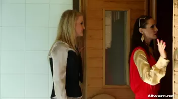 Eurobabe Pool Play Screencap 1 on sinx.preview.netperv.com