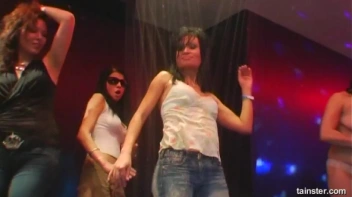 Blue Jean Babes Part 4 Cam 3 Screencap 24 on sinx.preview.netperv.com