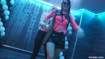 The Wetlook Vibe Is Very Alive! Screencap 42 on sinx.preview.netperv.com