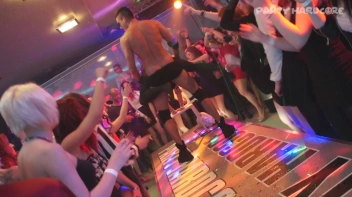 Party Hardcore Gone Crazy Vol. 25 Part 1 - Main Edit Screencap 64 on sinx.preview.netperv.com