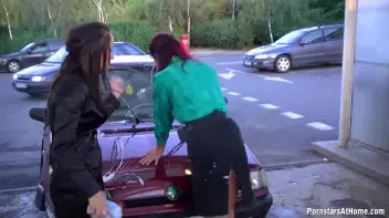 Satin Freaks Messy Carwash Screencap 20 on sinx.preview.netperv.com