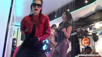 All-Night Love Lounge Part 3 - Shower Cam Screencap 6 on sinx.preview.netperv.com