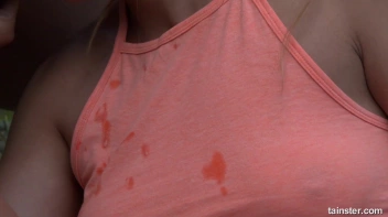 The Perfect Place To Fully Clothed Piss! Screencap 84 on sinx.preview.netperv.com