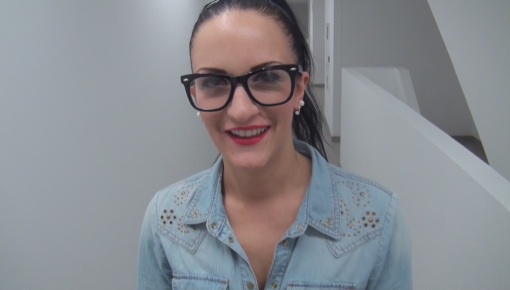 Latest deal - Vom Nachbarn vollgesaut mitten im Gemeindebau