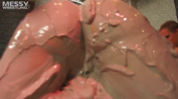 Muddy Wrestling: Sexy Nurse vs. Beauty In Black Screencap 40 on sinx.preview.netperv.com