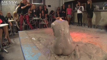 Muddy Wrestling: Sexy Nurse vs. Beauty In Black Screencap 69 on sinx.preview.netperv.com