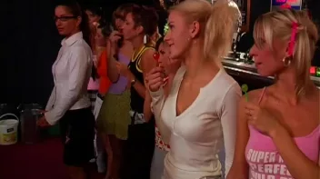 GaGa For Glue Girls Part 1 Screencap 13 on sinx.preview.netperv.com