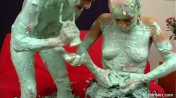 Yogurt Only Diet and Fashion Statement Screencap 35 on sinx.preview.netperv.com